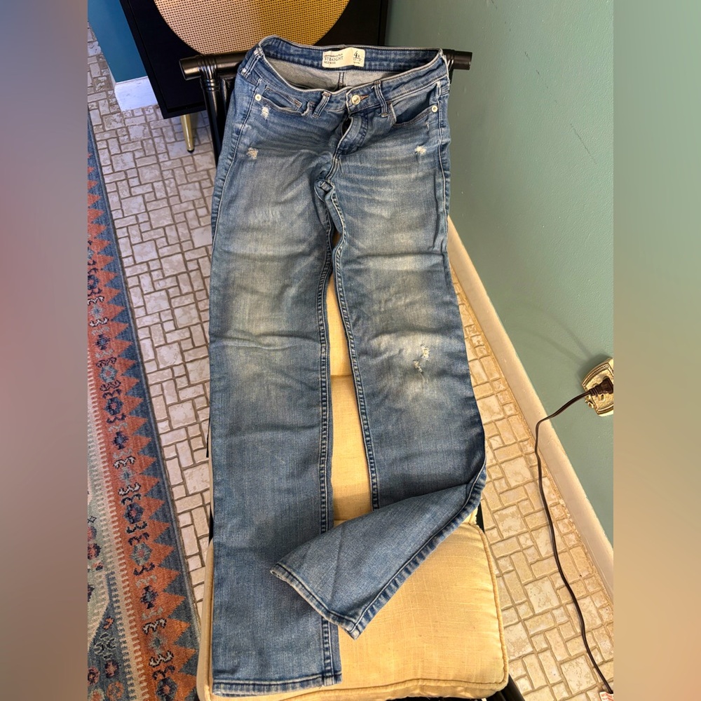 Perfect fit straight leg jeans